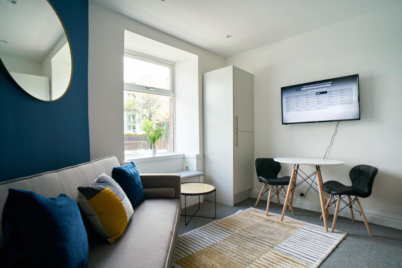 Meadow Apartment Dumbarton Ngoại thất bức ảnh